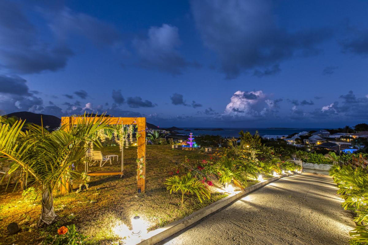 40 Location villa Baie Orientale Saint Martin_de nuit